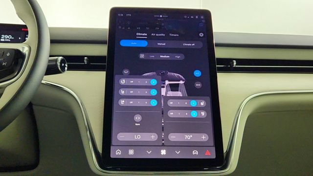 New 2026 Volvo EX90 Plus AWD/4WD image 22