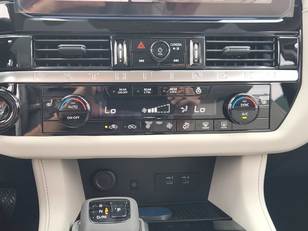 New 2026 Nissan Pathfinder SL w/ SL Premium Package FWD image 14
