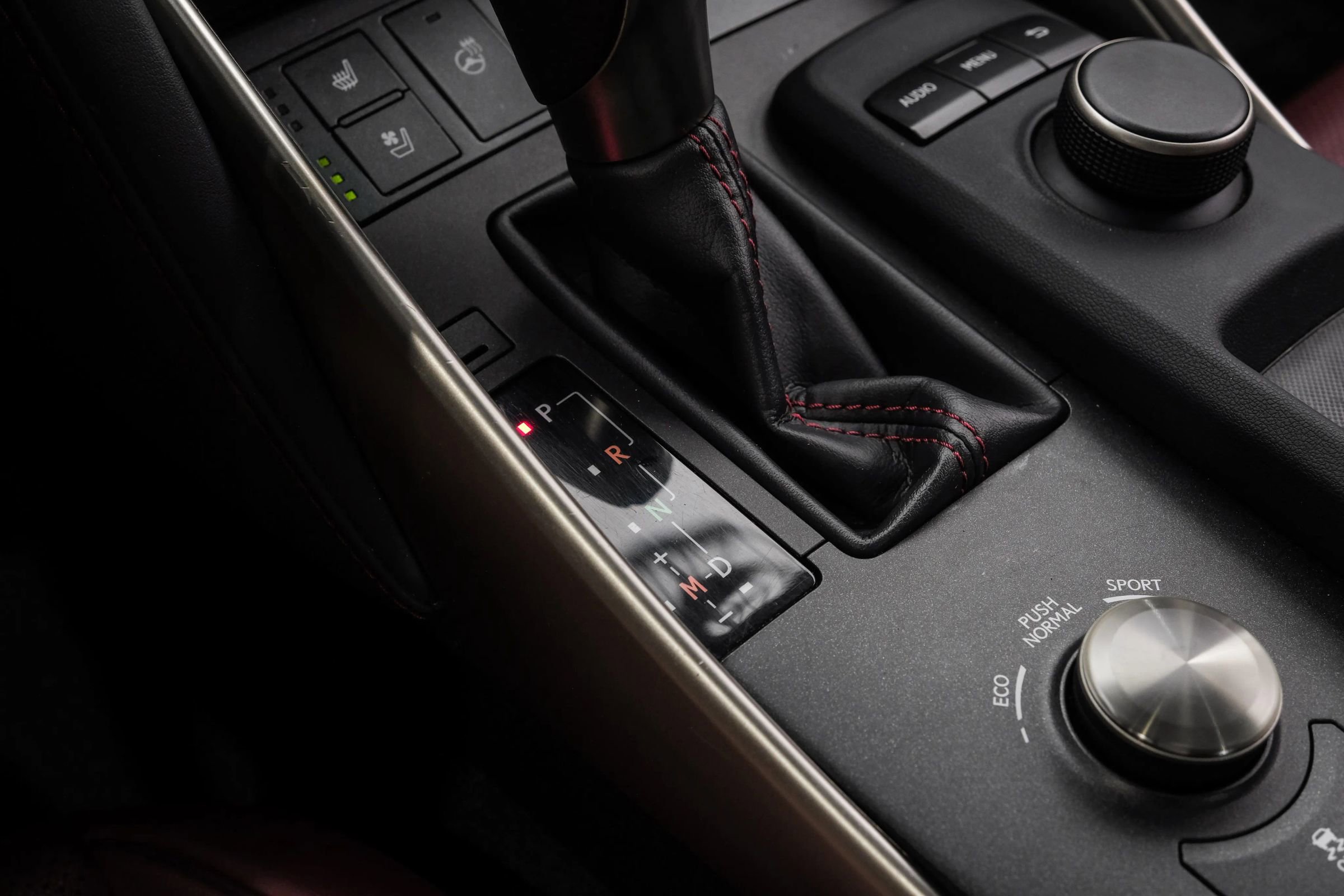 Used 2019 Lexus IS 300 RWD image 31