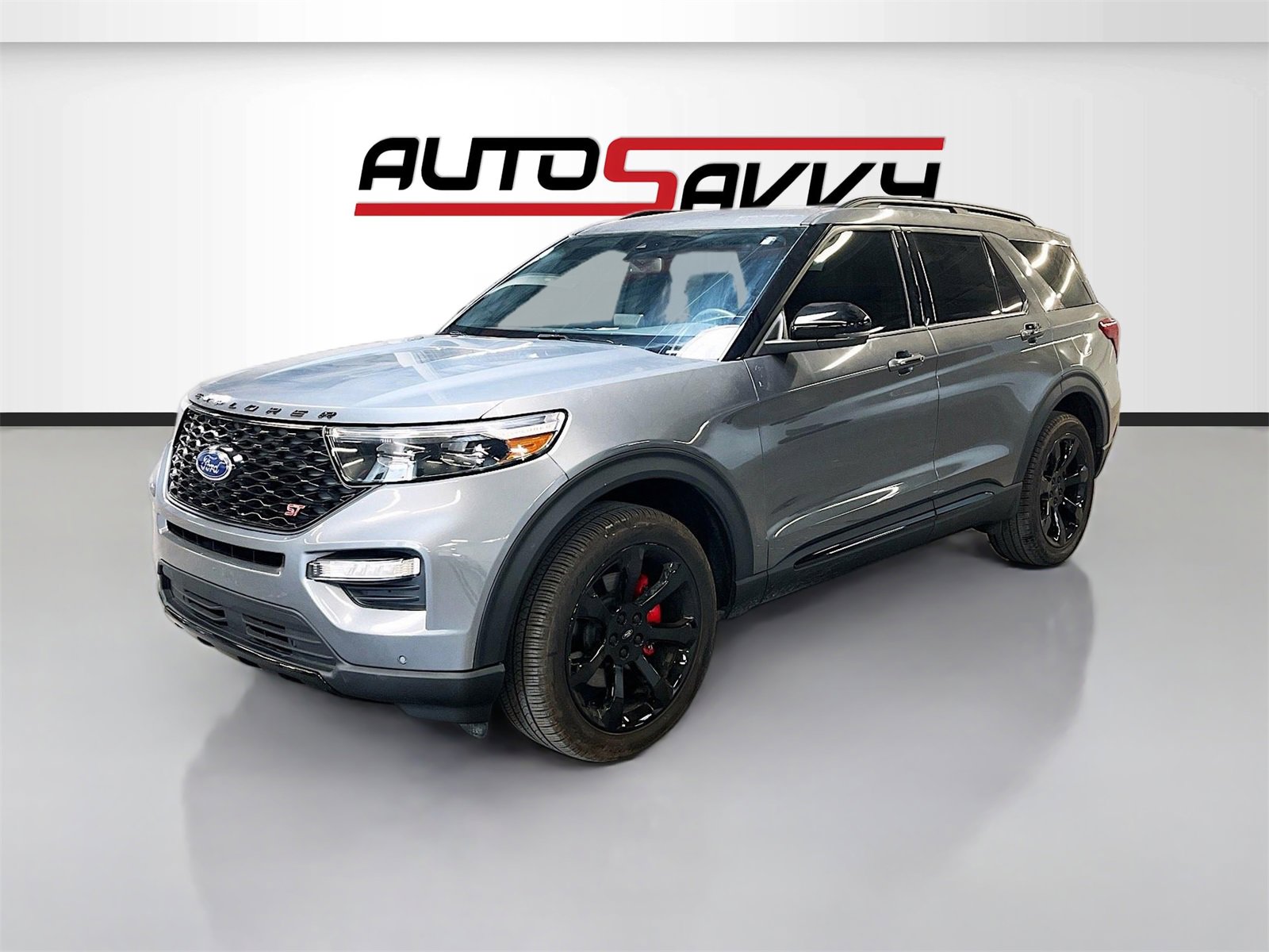 Used 2024 Ford Explorer ST w/ Equipment Group 401A image 3