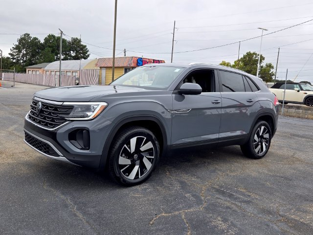 New 2026 Volkswagen Atlas Cross Sport SE FWD image 3
