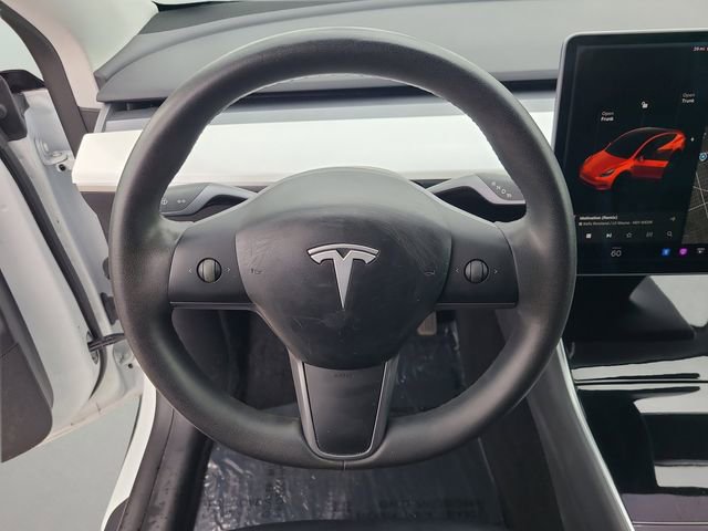 Used 2020 Tesla Model Y Long Range image 25