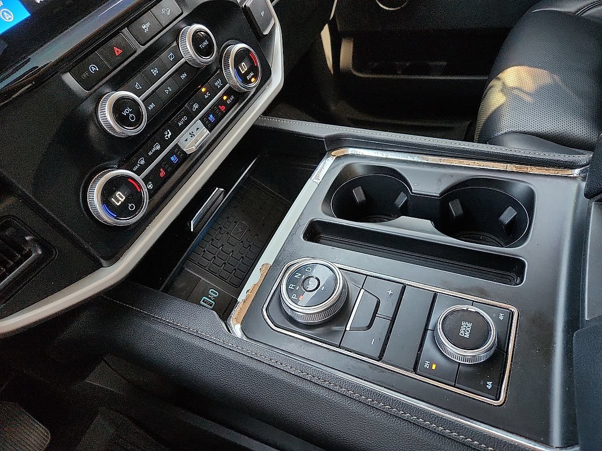 Certified 2023 Ford Expedition XLT AWD/4WD image 11