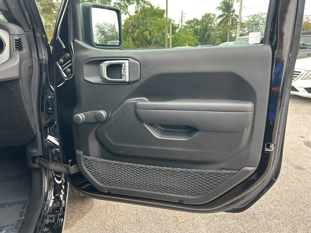 Certified 2024 Jeep Gladiator Sport image 26