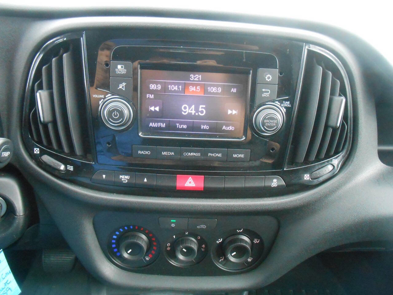 Used 2018 RAM ProMaster City Tradesman image 15