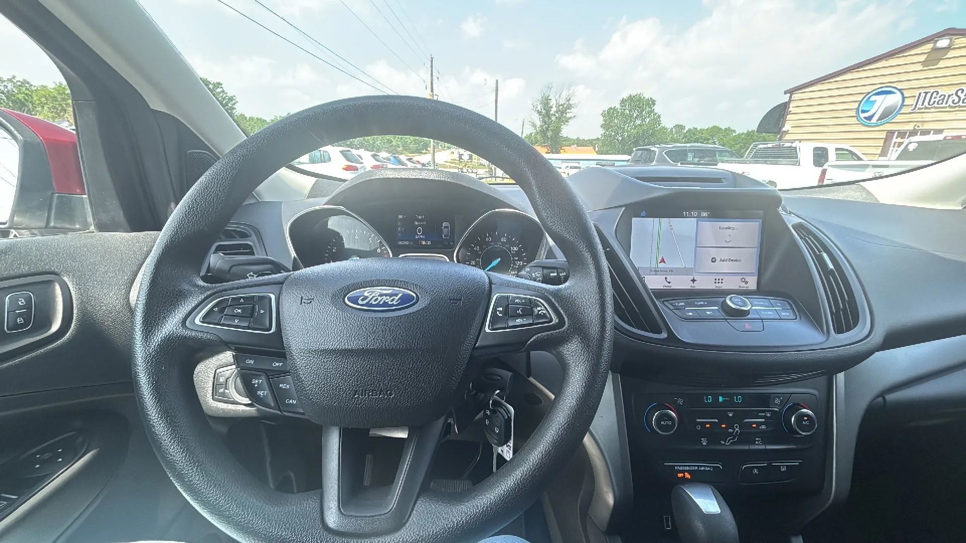 Used 2017 Ford Escape SE w/ Equipment Group 201A AWD/4WD image 25