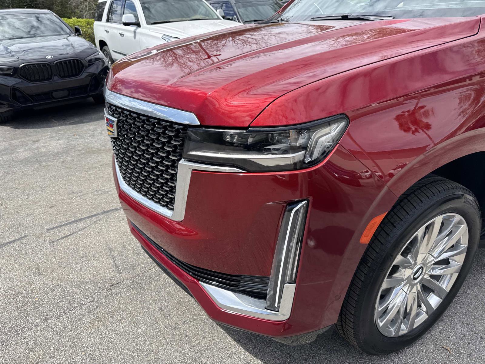 Certified 2023 Cadillac Escalade Premium Luxury image 10