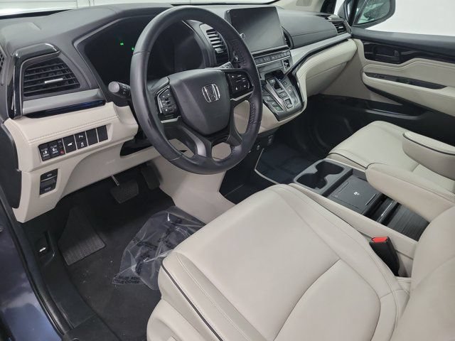 Certified 2025 Honda Odyssey Touring image 19