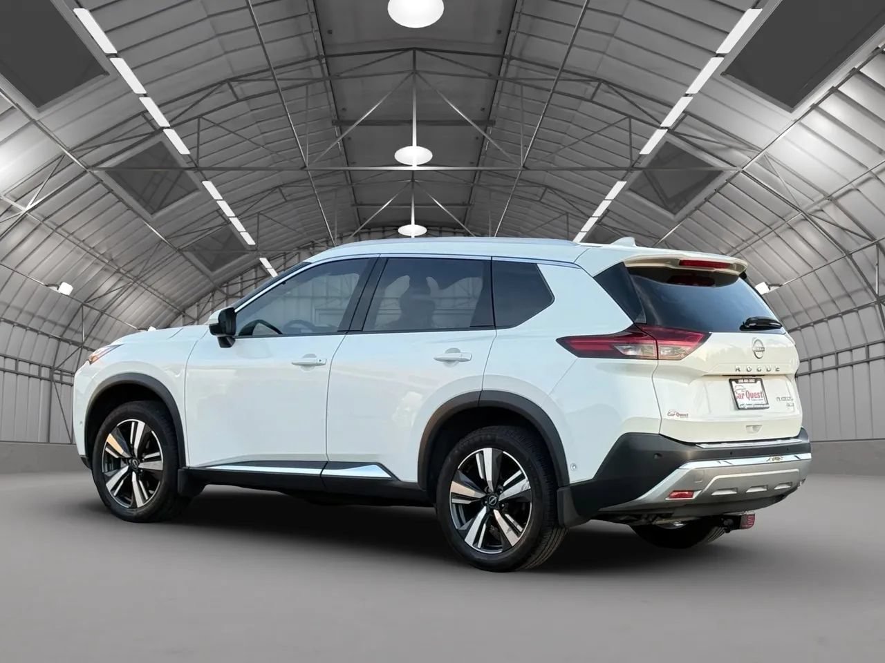 Used 2023 Nissan Rogue Platinum w/ Platinum Premium Package AWD/4WD image 5