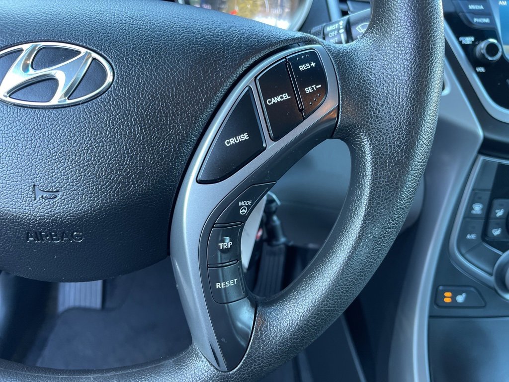 Used 2014 Hyundai Elantra SE w/ Option Group 02 image 17