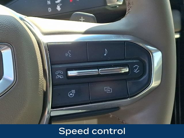 Used 2025 GMC Yukon Denali w/ LPO, Floor Liner Package AWD/4WD image 8