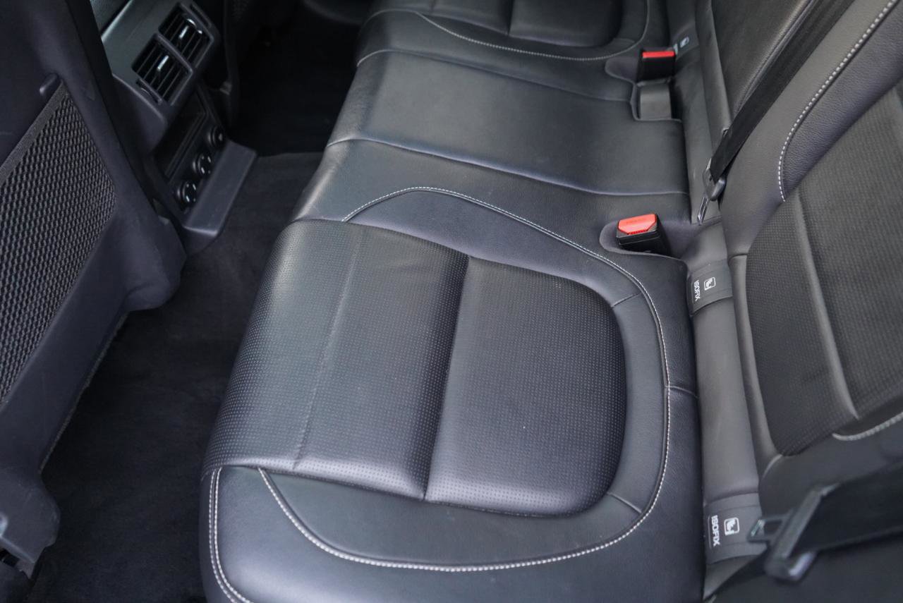 Used 2020 Jaguar F-PACE R-Sport image 64