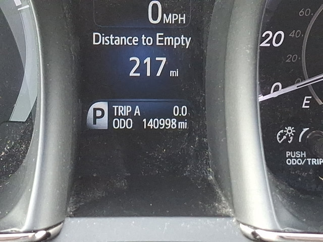 Used 2016 Toyota Avalon Limited w/ Toyota Safety Sense Package FWD image 21