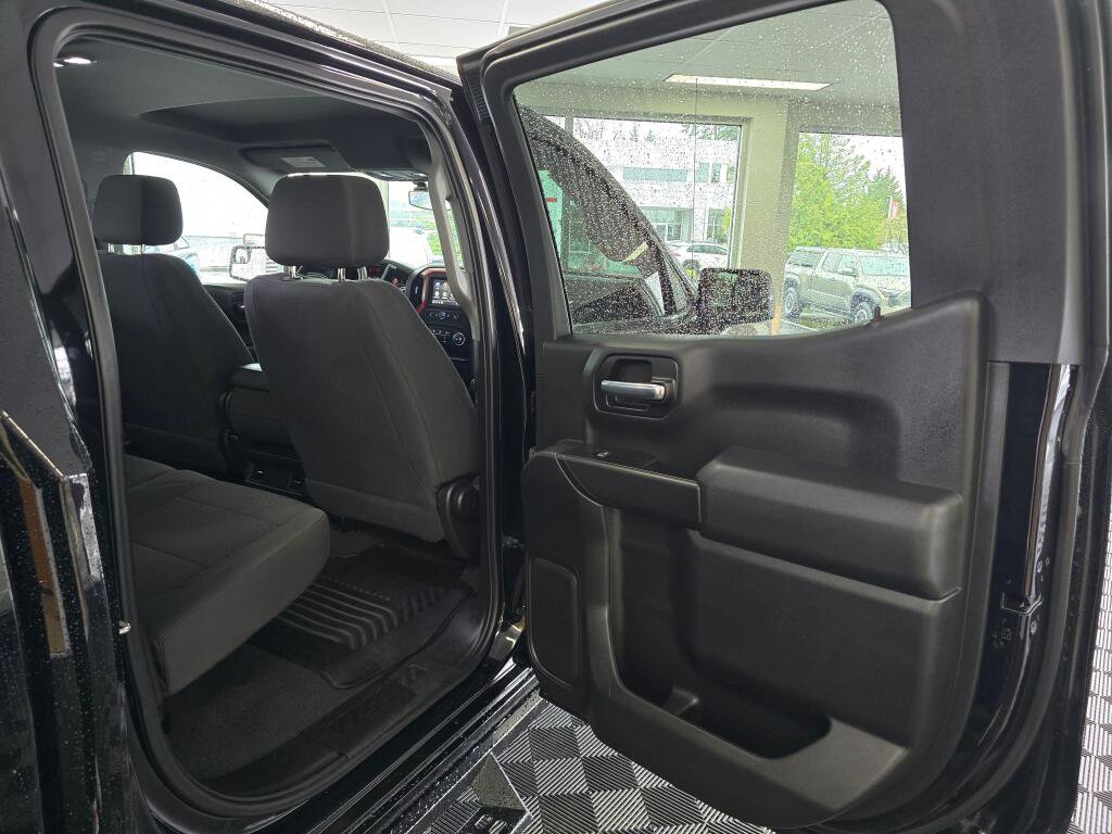 Used 2020 Chevrolet Silverado 1500 Custom Trail Boss w/ Custom Convenience Package image 38