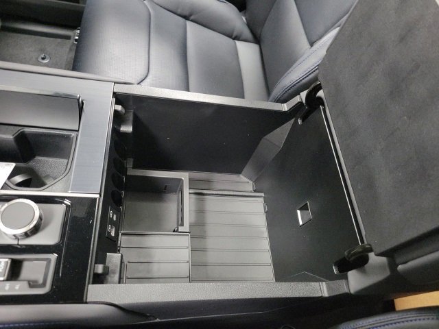 New 2026 Toyota Tundra Platinum image 31