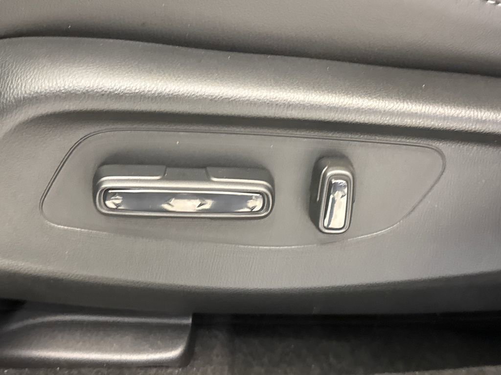 New 2026 Honda HR-V EX-L image 22