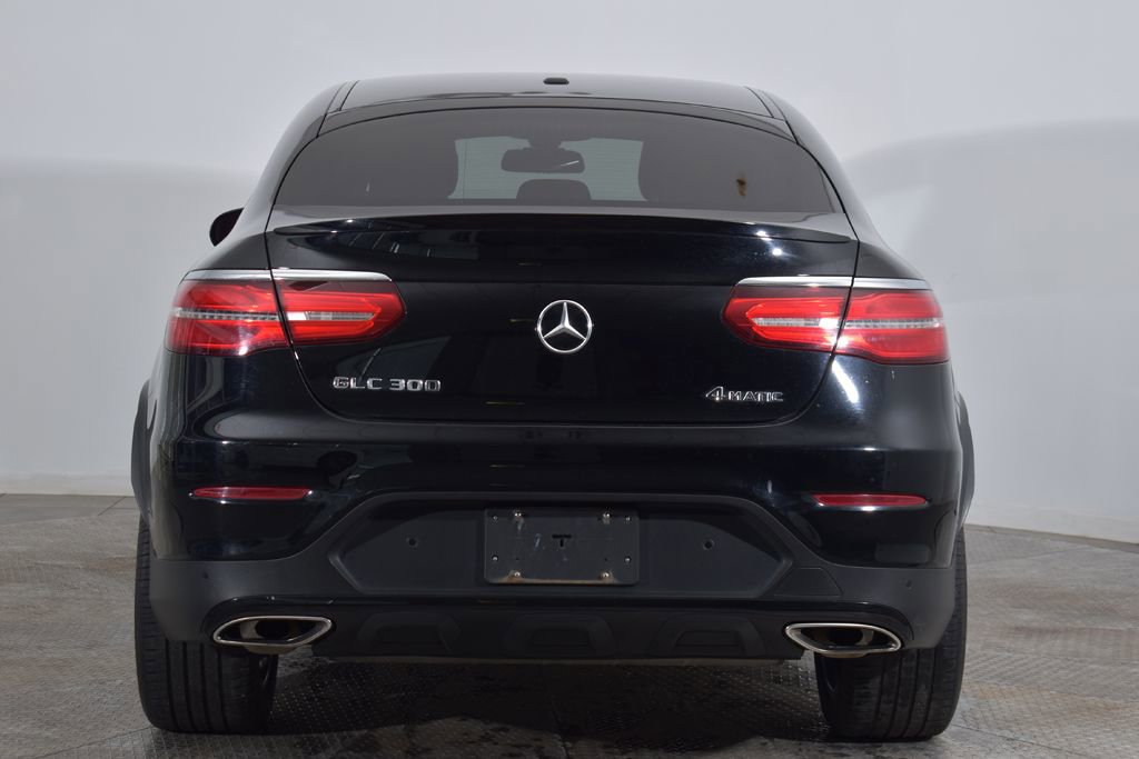 Used 2018 Mercedes-Benz GLC 300 4MATIC Coupe image 4