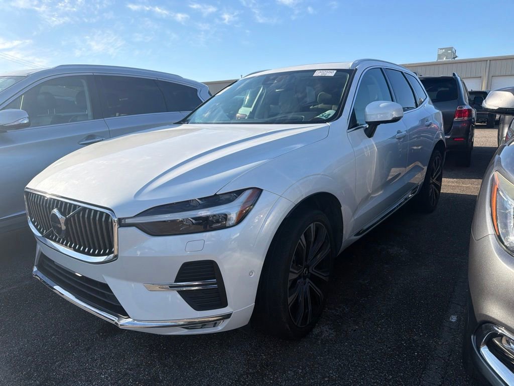 Used 2023 Volvo XC60 B5 Ultimate