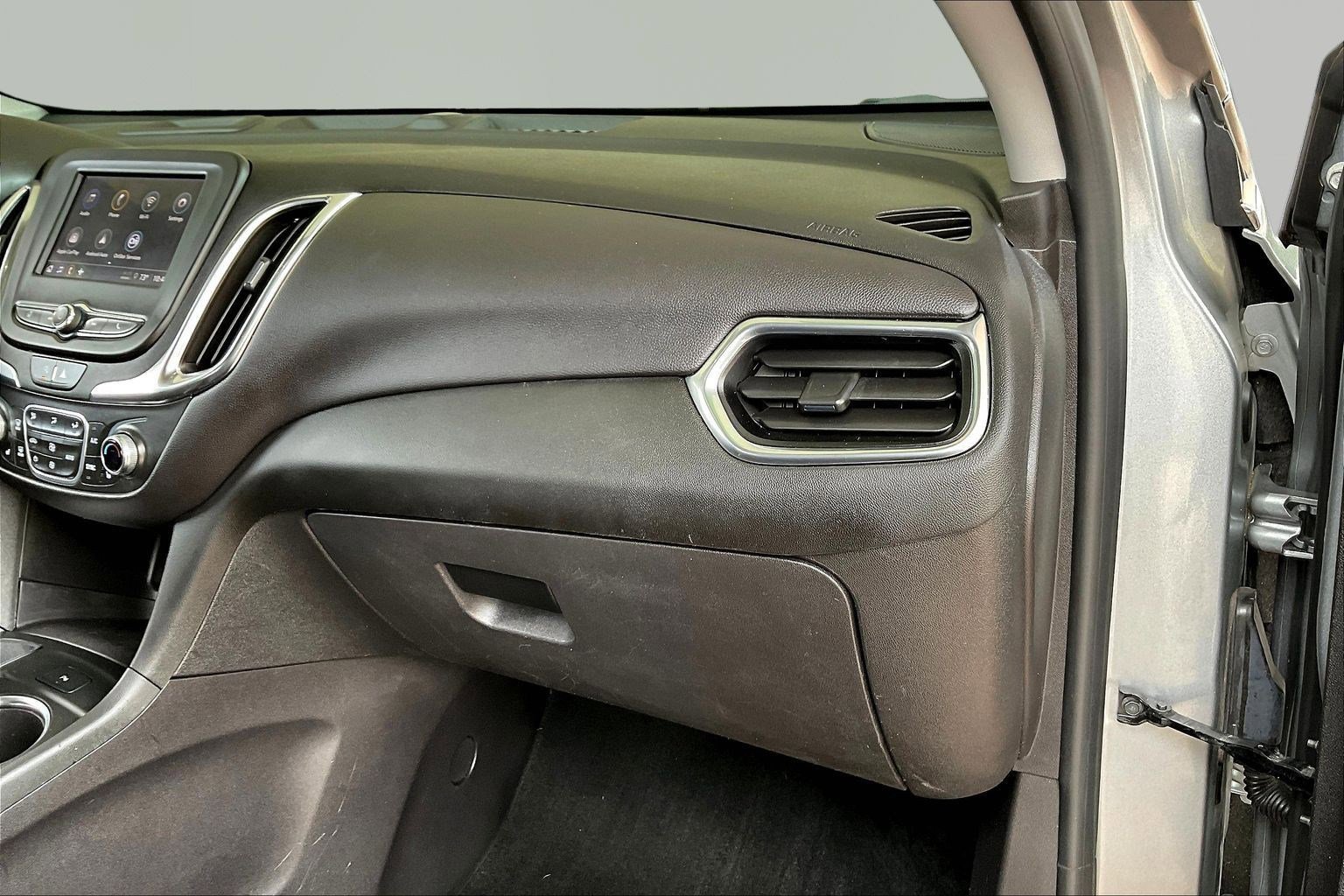 Used 2024 Chevrolet Equinox LT image 25