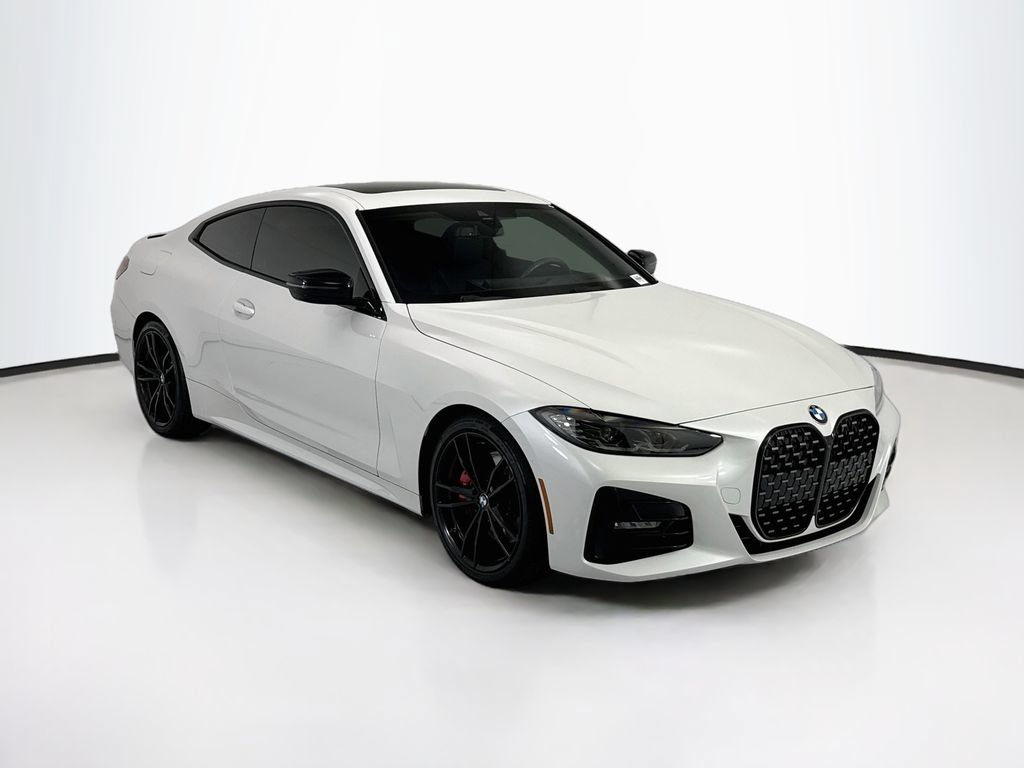Certified 2024 BMW 430i Coupe w/ M Sport Package RWD image 3