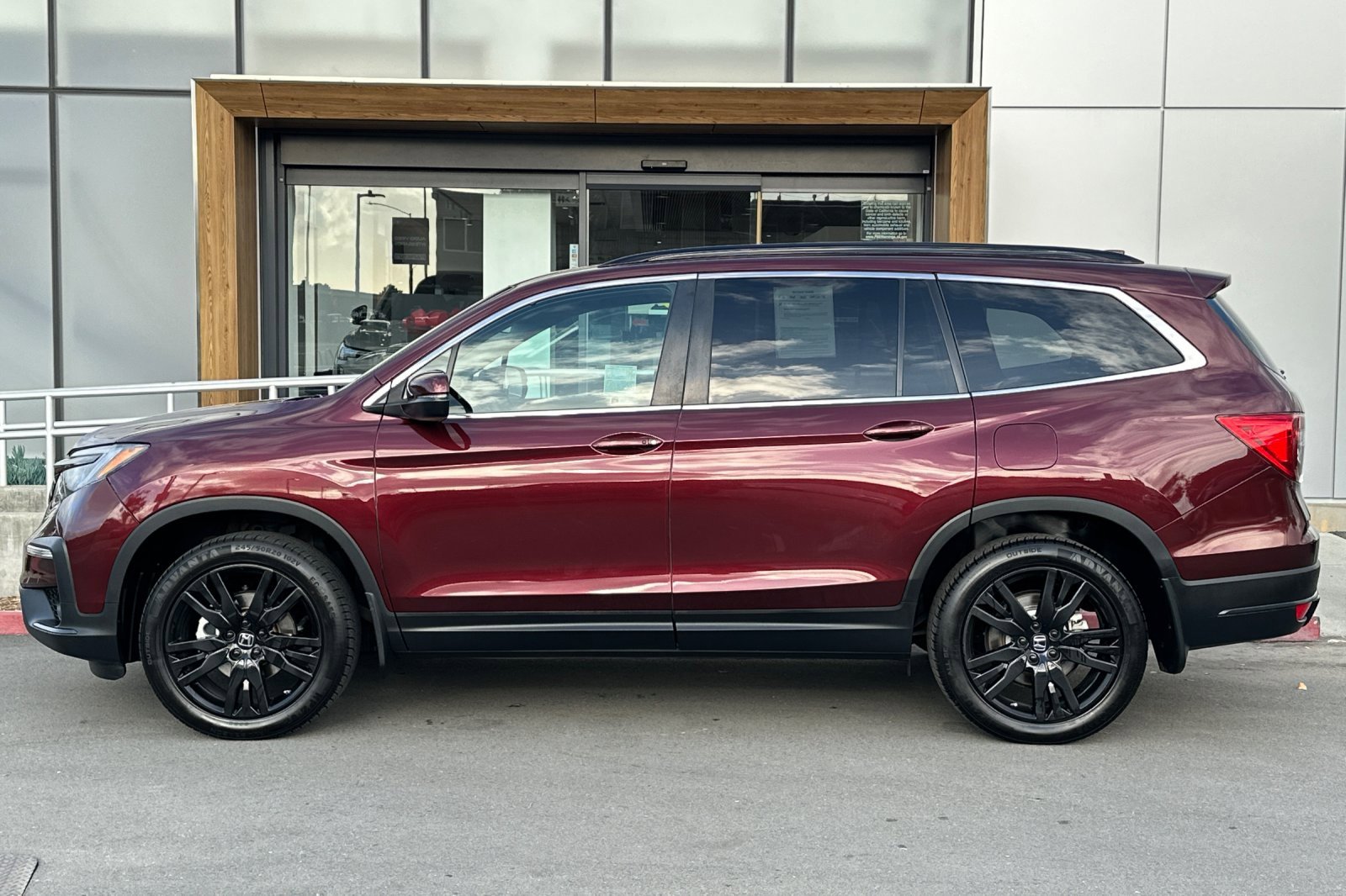 Used 2022 Honda Pilot Special Edition image 5