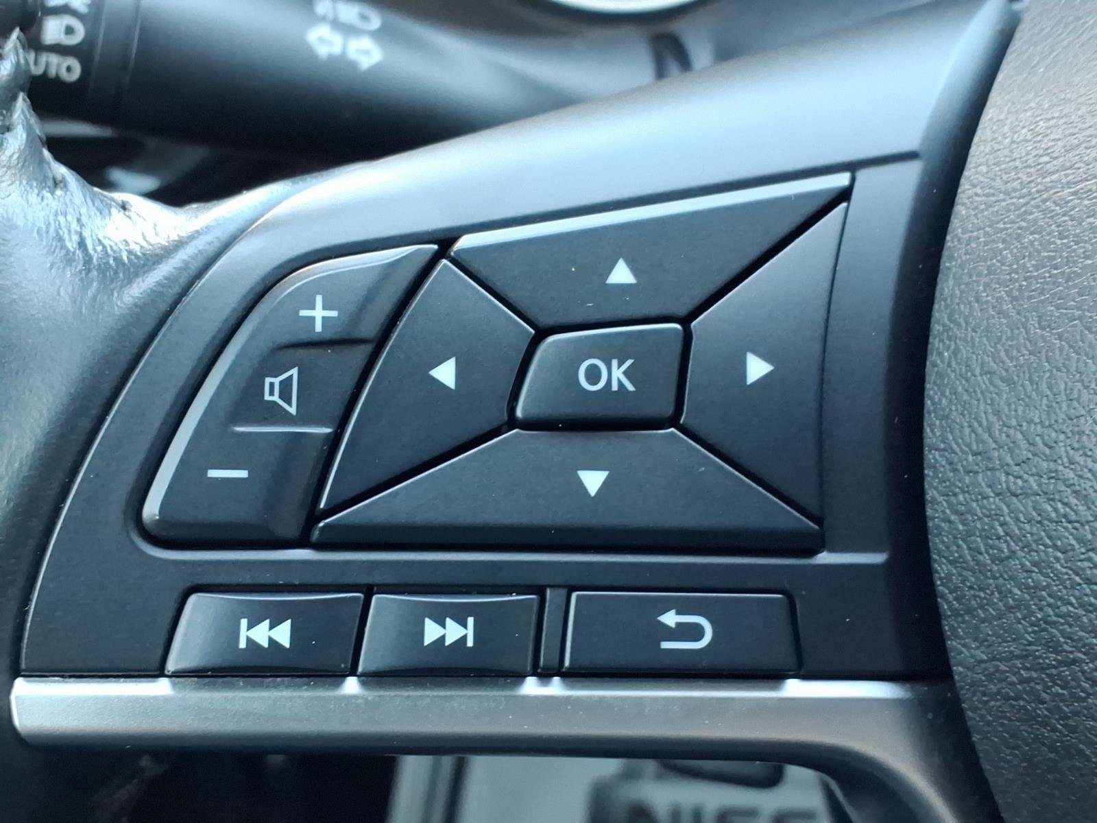 Certified 2022 Nissan Sentra SV w/ Trunk Package image 29