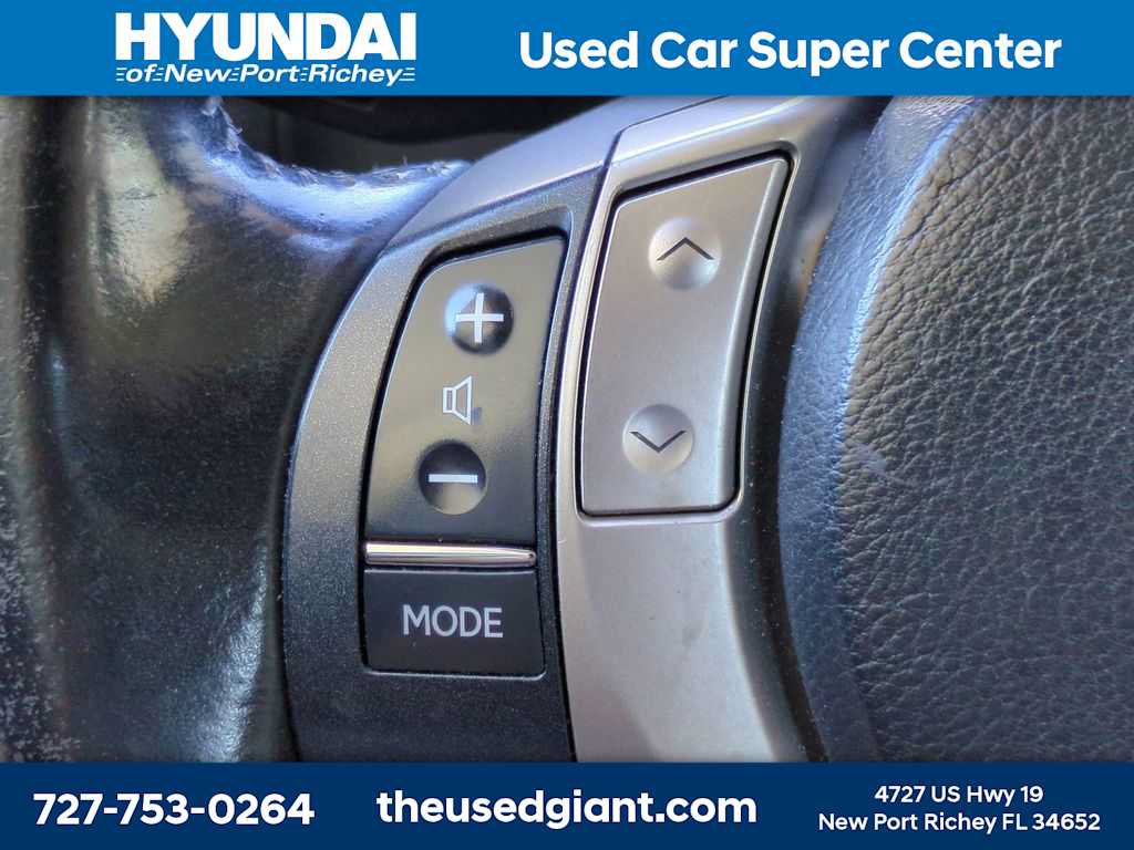 Used 2013 Lexus ES 300h w/ Premium Pkg FWD image 26