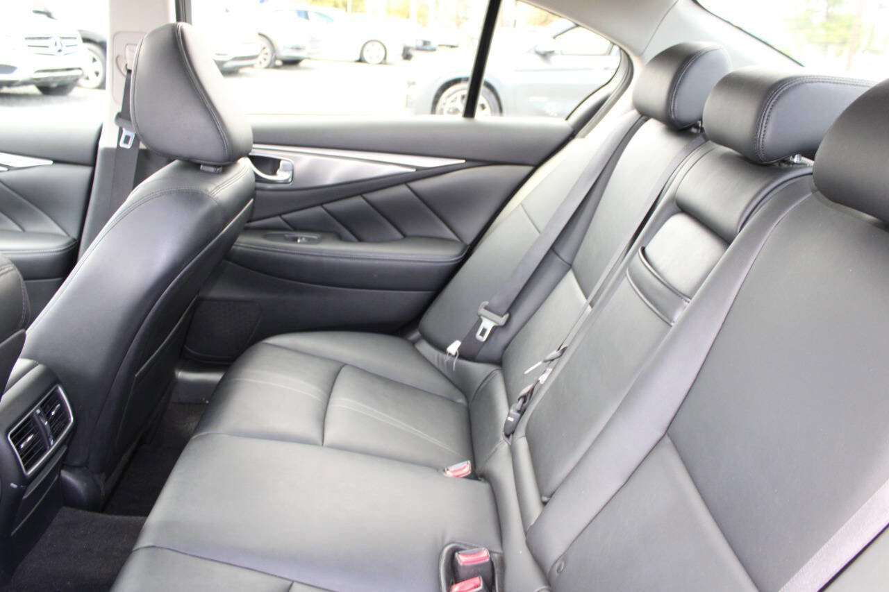 Used 2015 INFINITI Q50 Premium w/ Navigation Package AWD/4WD image 21