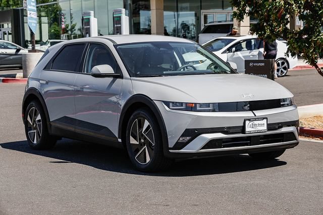 New 2026 Hyundai Ioniq 5 SEL RWD image 6
