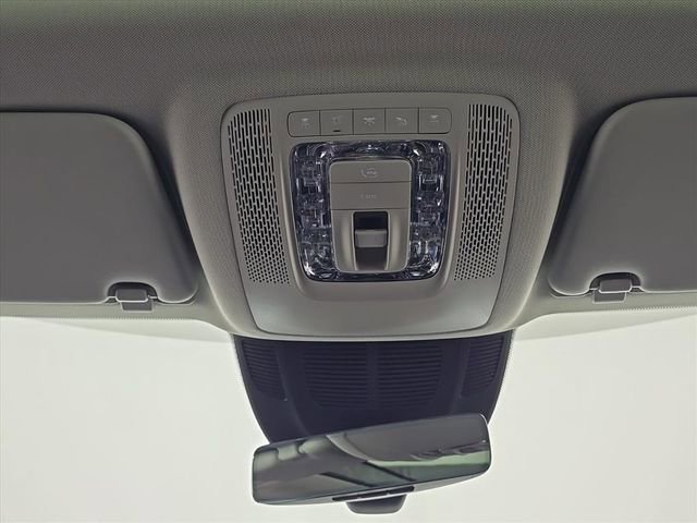 Used 2026 Mercedes-Benz GLS 450 4MATIC image 27