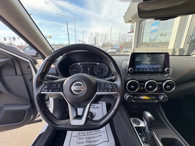Used 2022 Nissan Sentra SR w/ Lighting Package FWD image 20