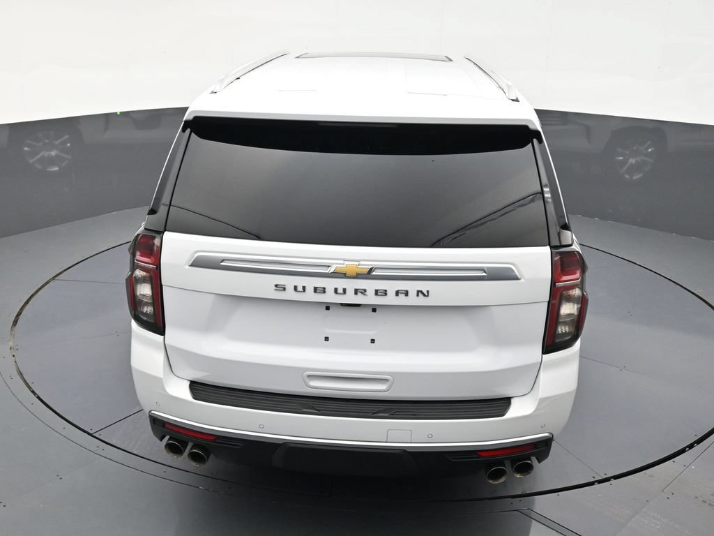 Used 2024 Chevrolet Suburban High Country w/ Advanced Technology Package RWD image 15