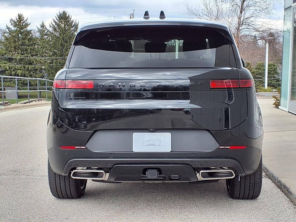 New 2026 Land Rover Range Rover Sport SE AWD/4WD image 4