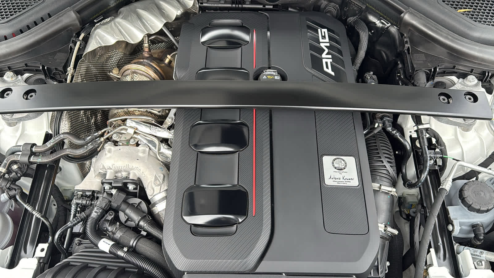 New 2025 Mercedes-Benz GLC 63 AMG S image 12