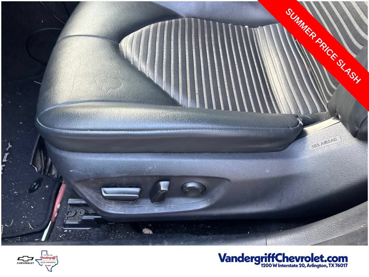 Used 2020 Toyota Camry SE FWD image 15