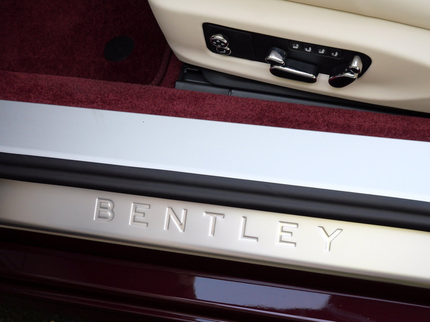New 2026 Bentley Continental GT AWD/4WD image 17