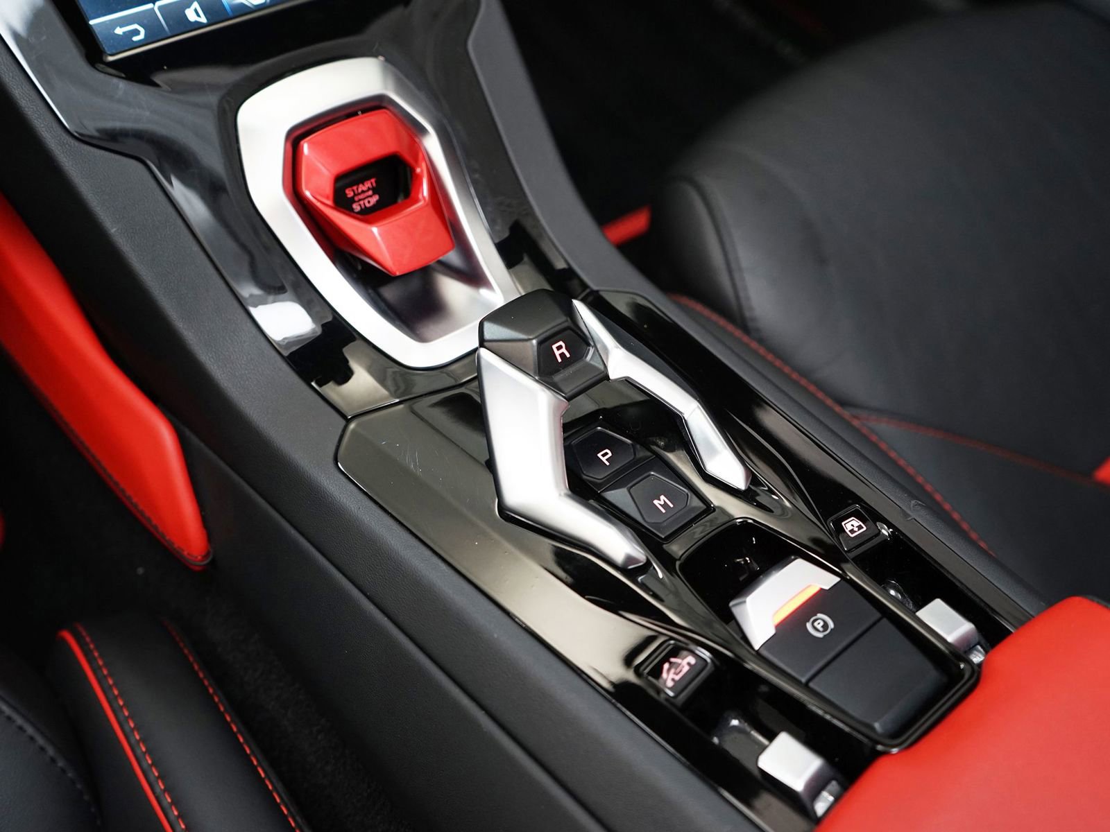 Used 2023 Lamborghini Huracan EVO image 19
