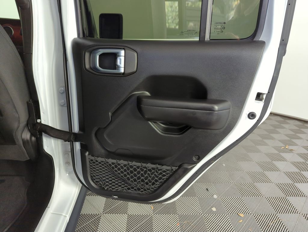 Used 2021 Jeep Gladiator Rubicon image 31