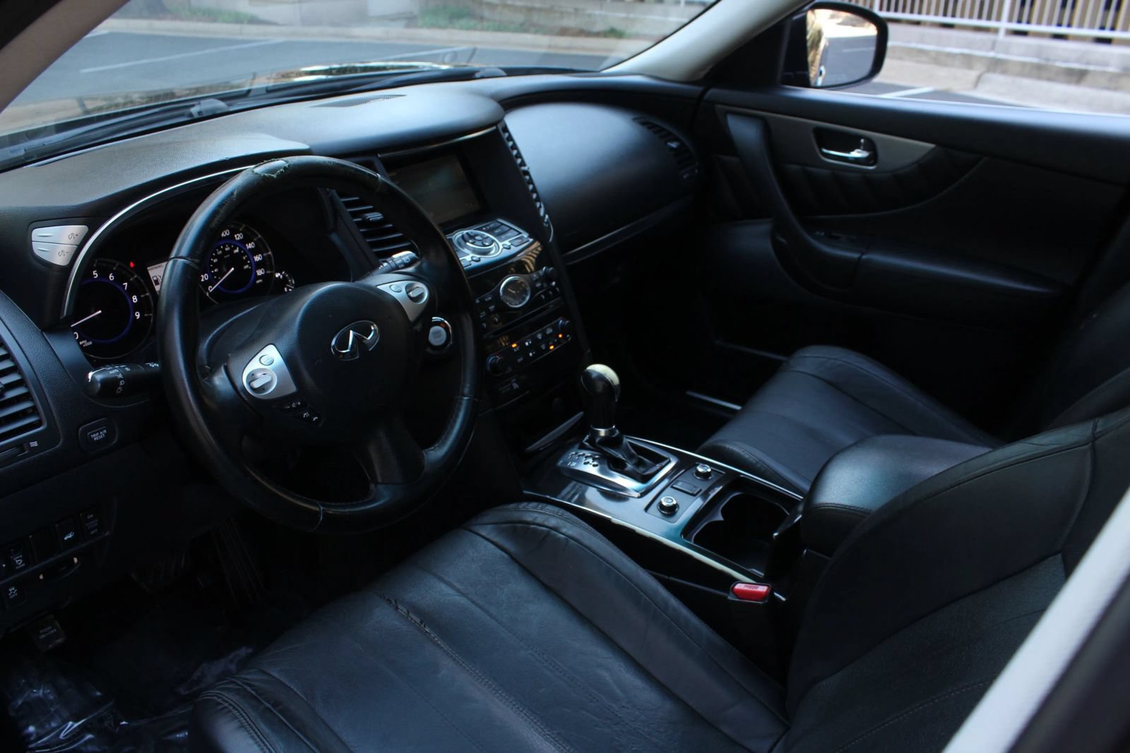 Used 2016 INFINITI QX70 AWD image 13