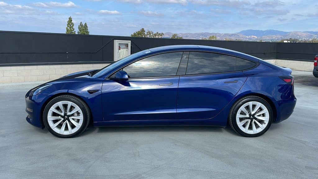 Used 2022 Tesla Model 3 Long Range image 2