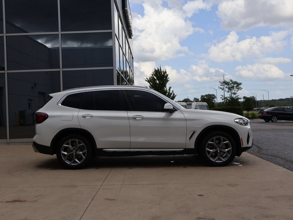Used 2024 BMW X3 xDrive30i w/ Premium Package AWD/4WD image 4