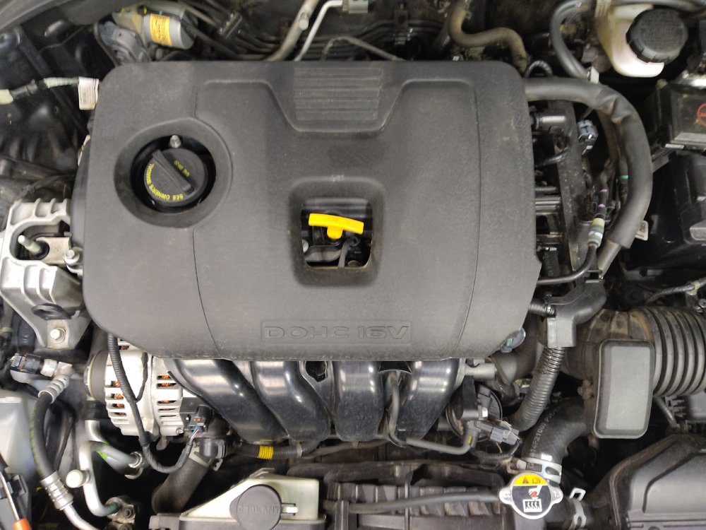 Used 2020 Hyundai Elantra SE FWD image 30