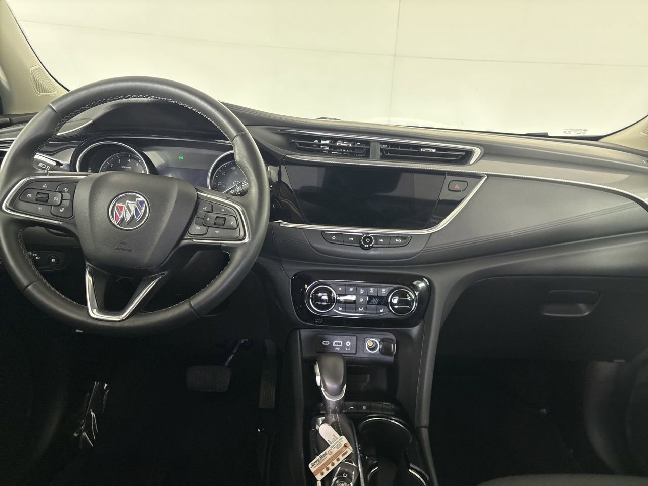 Used 2023 Buick Encore GX Essence w/ Experience Buick Package image 24