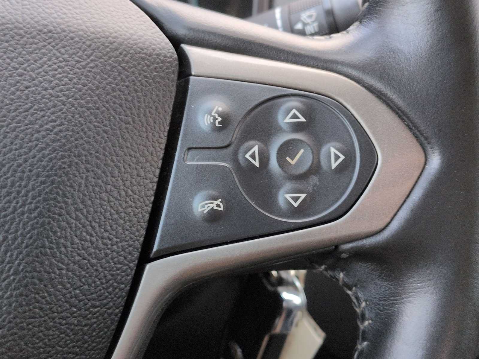 Used 2018 Chevrolet Colorado Z71 AWD/4WD image 25