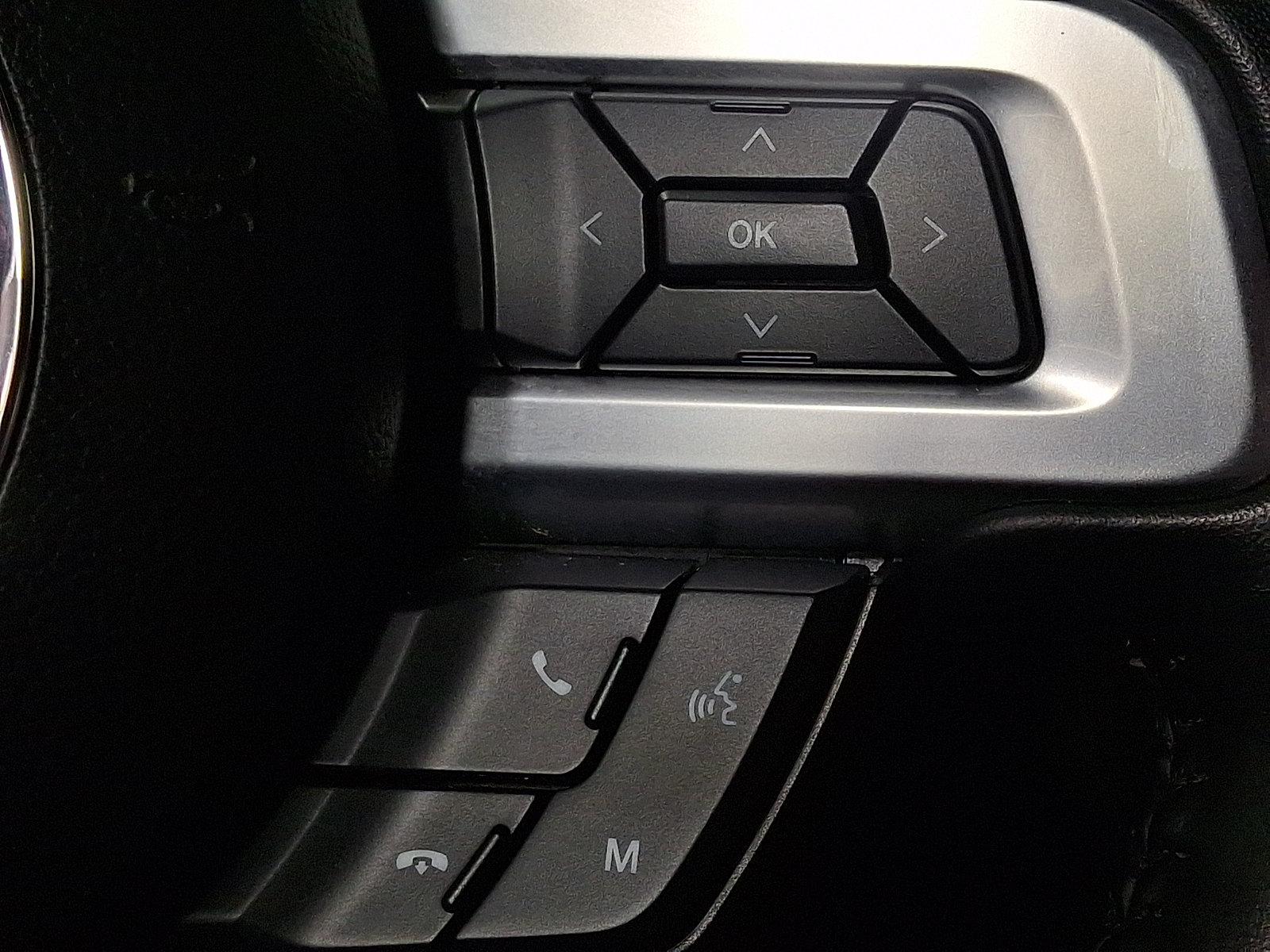 Used 2022 Ford Mustang GT RWD image 21