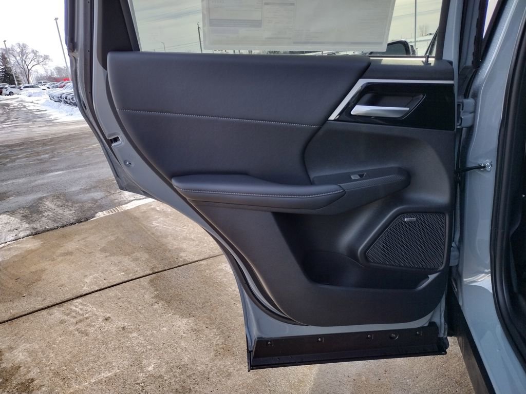 New 2026 Mitsubishi Outlander Trail Edition image 31