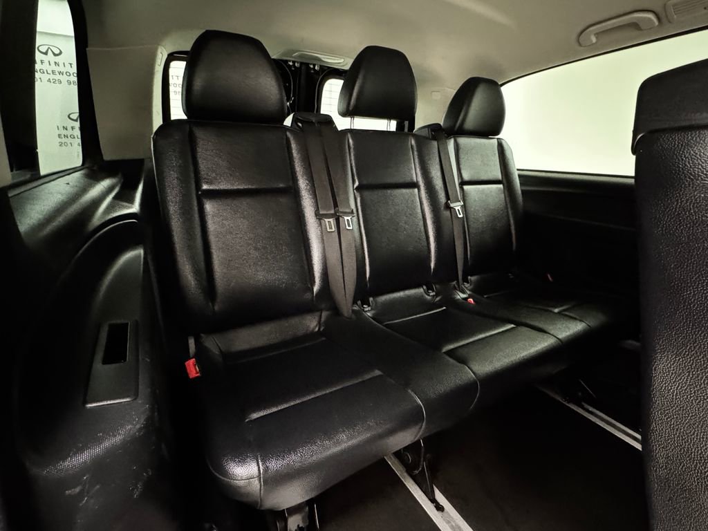 Used 2018 Mercedes-Benz Metris Passenger image 18