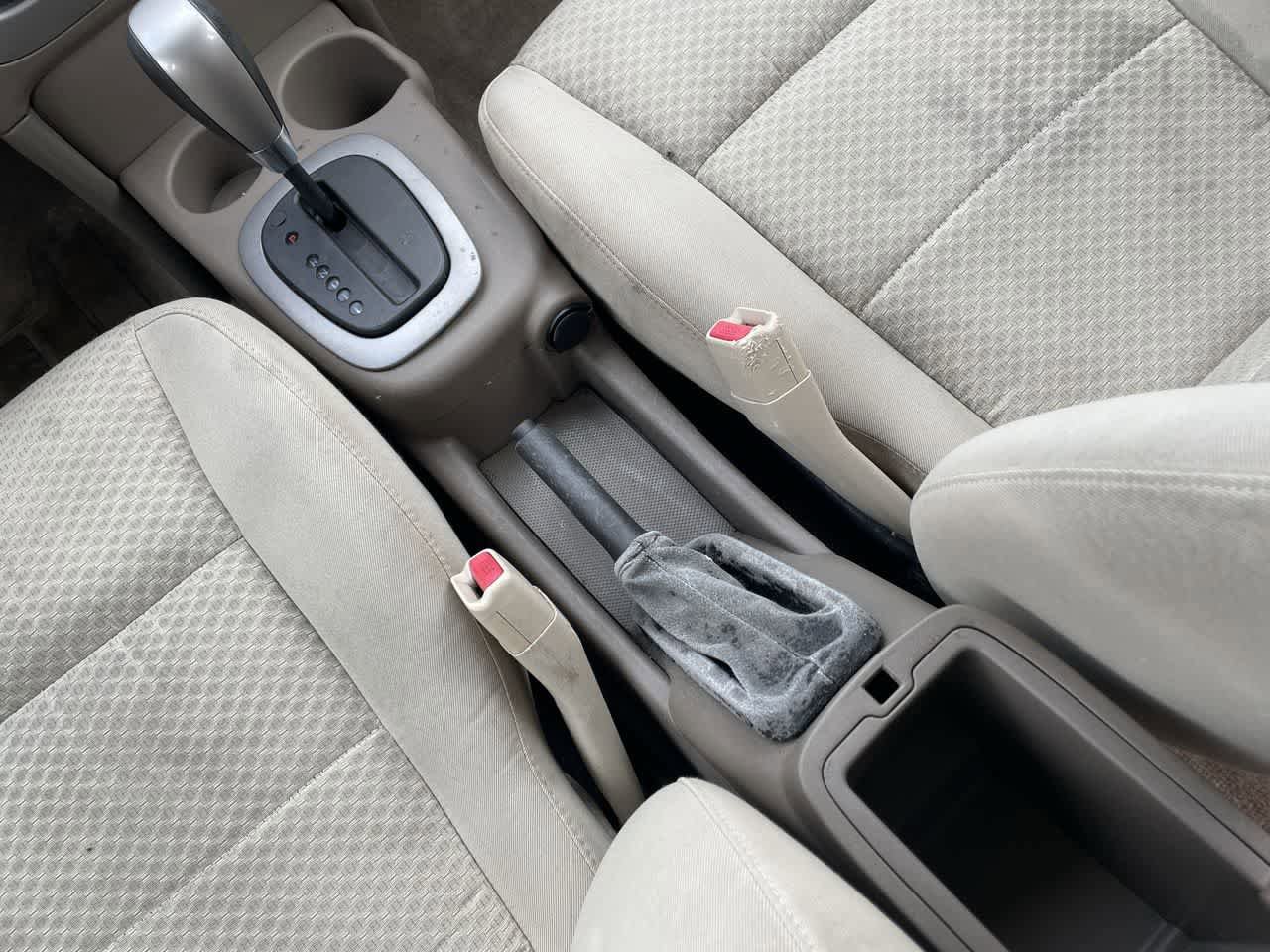 Used 2005 Saturn ION Level 2 w/ Power Pkg FWD image 21