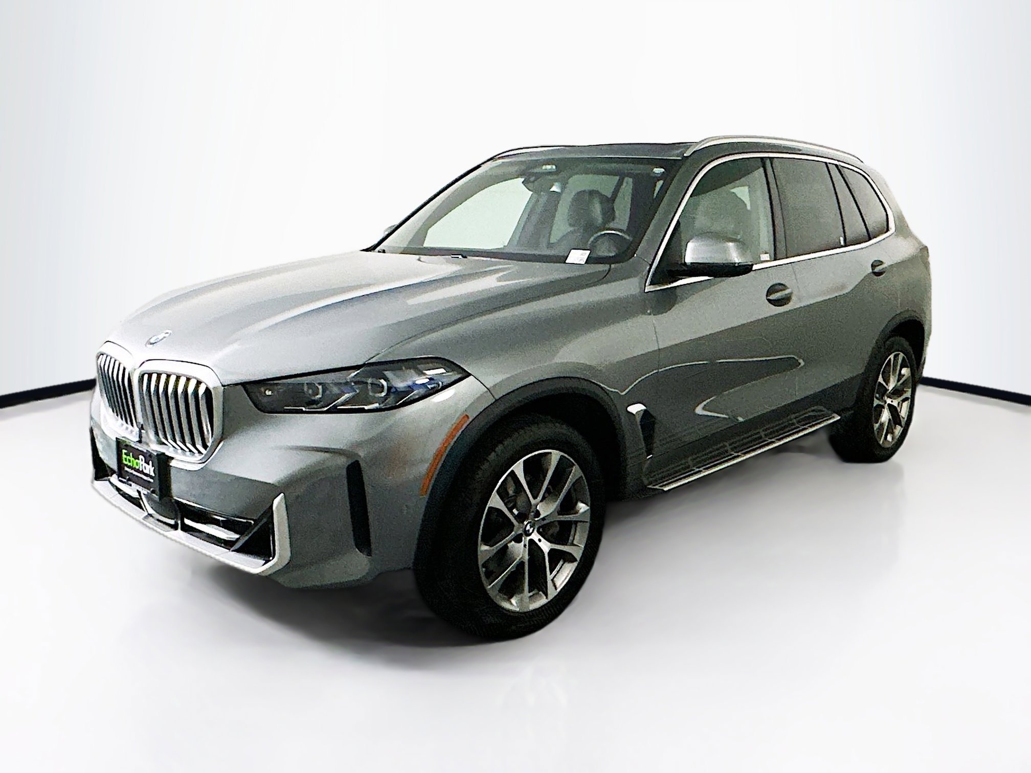 Used 2024 BMW X5 sDrive40i image 3