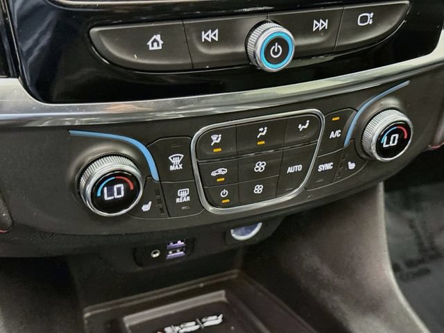 Used 2023 Chevrolet Traverse RS AWD/4WD image 16